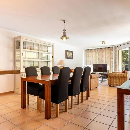 Attractively Furnished With Private Pool In D'olonne Villa